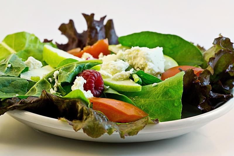 Apple Pecan Salad