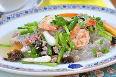 Yum Woon Sen