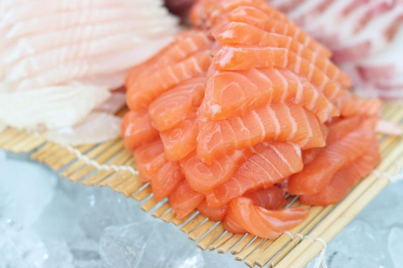 SASHIMI SAKE - Salmón / Salmon