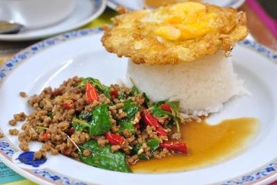 Minced Pork Basil Stir-fry