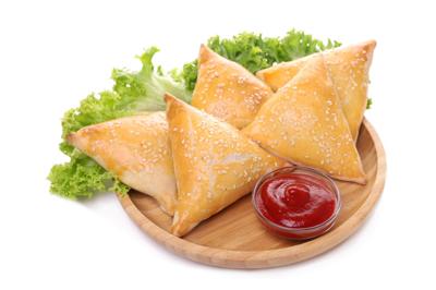 Samosa (Beef or Chicken)