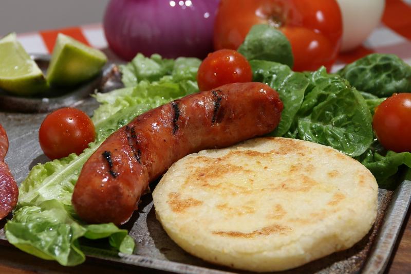 Arepas con hogao x 6 Und.