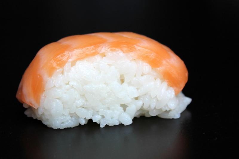 NIGUIRI SAKE - Salmón / Salmon